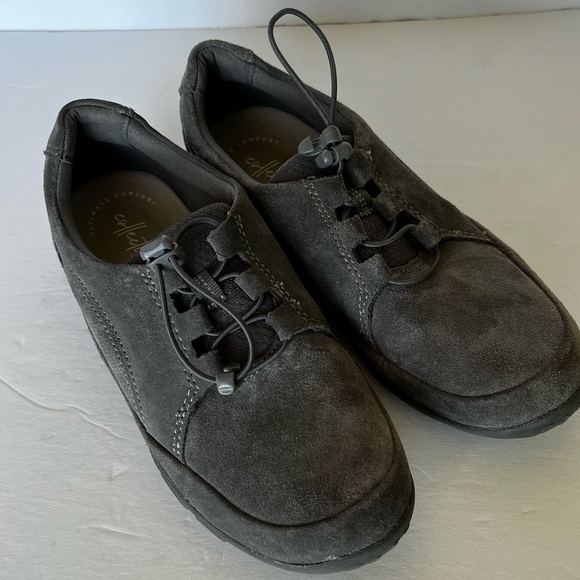 Clark’s Collection Suede Haley Rhea Bungee Slip on in Gray size 8 - Picture 10 of 11